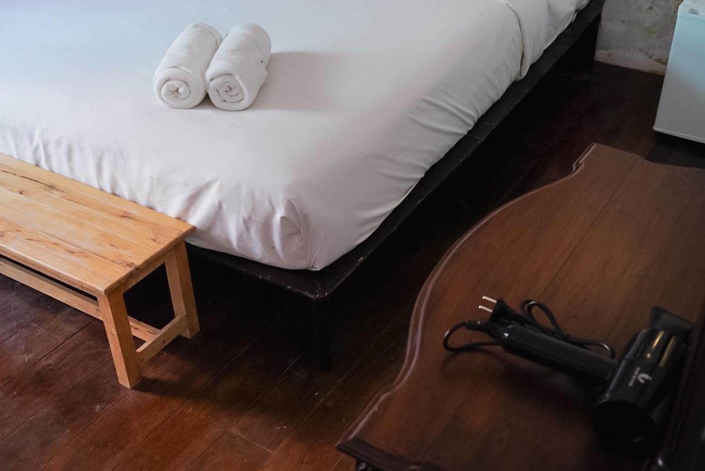 Mitr Inn Yaowarat Bangkok Extérieur photo